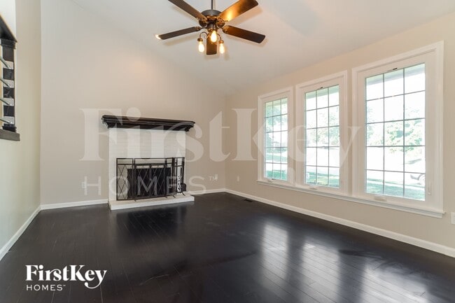 Photo - 8705 N Wayland Ave