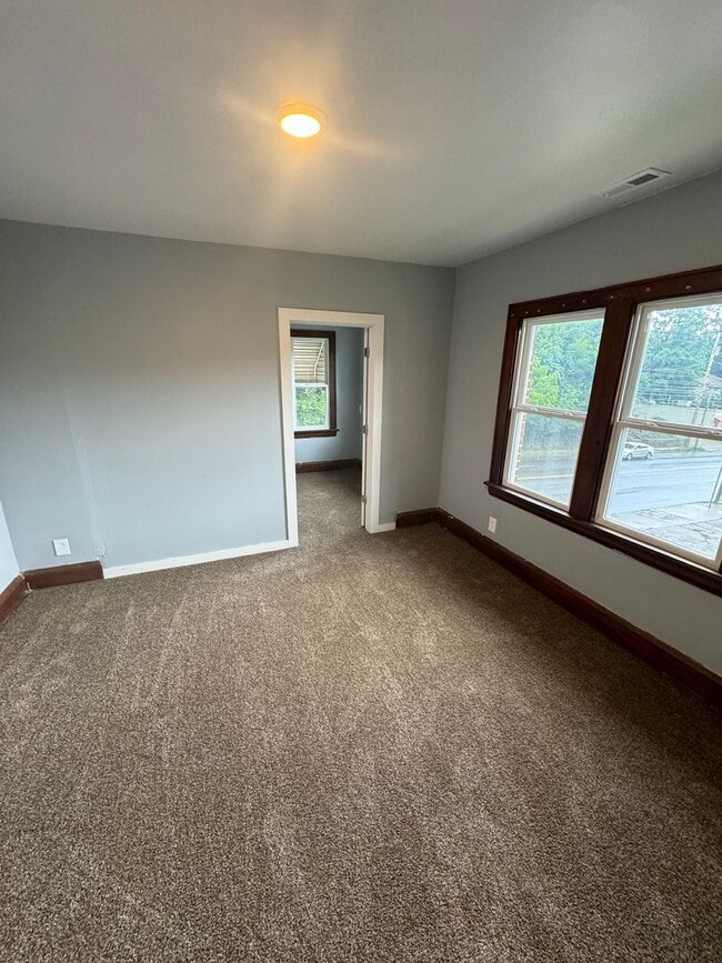 Photo - 235 S Arlington St Unidad 3