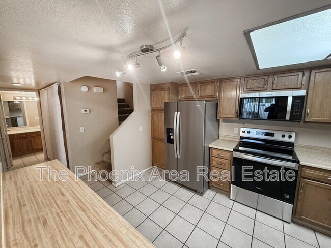 Building Photo - 850 S River Dr Unit 1033 Rental