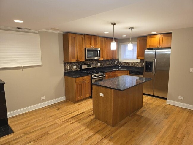 Photo - 4824 S King Dr