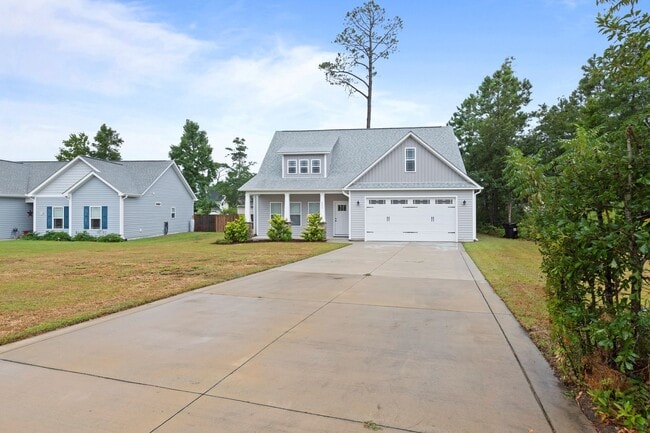 Building Photo - Welcome to Marsh Haven!