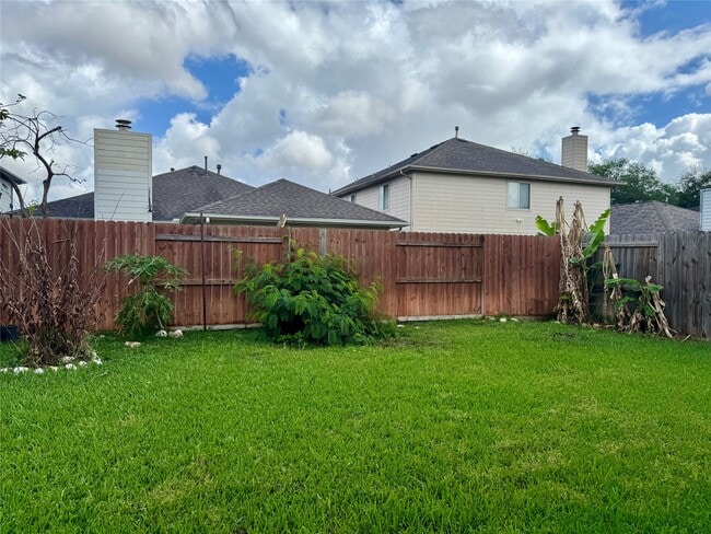 Photo - 8930 Aspen Pl Dr