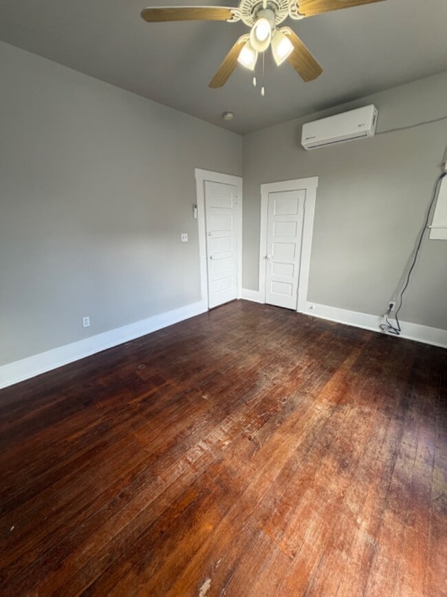 Photo - 204 Mt Vernon Ct