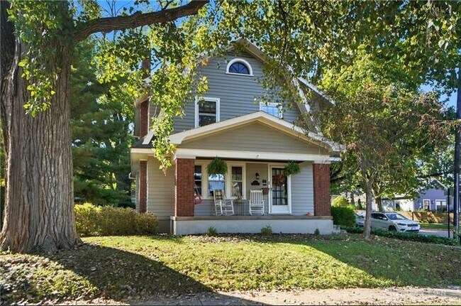 Photo - 518 Irving Ave