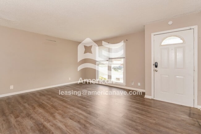 Photo - 2504 Cumberland Dr