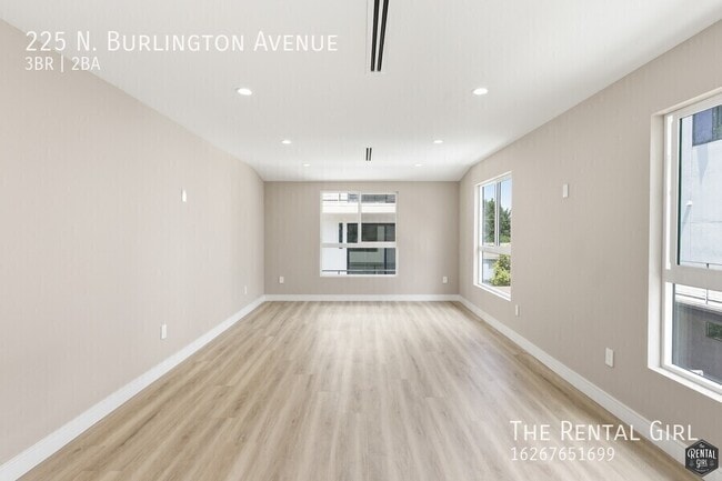 Building Photo - 225 N Burlington Ave