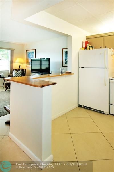 Photo - 27 Newport Ct