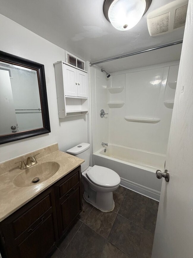 Photo - Charming 3-bed, 2-bath Single Family Home!