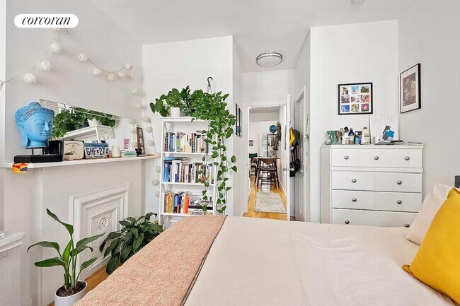 Photo - 210 Green St