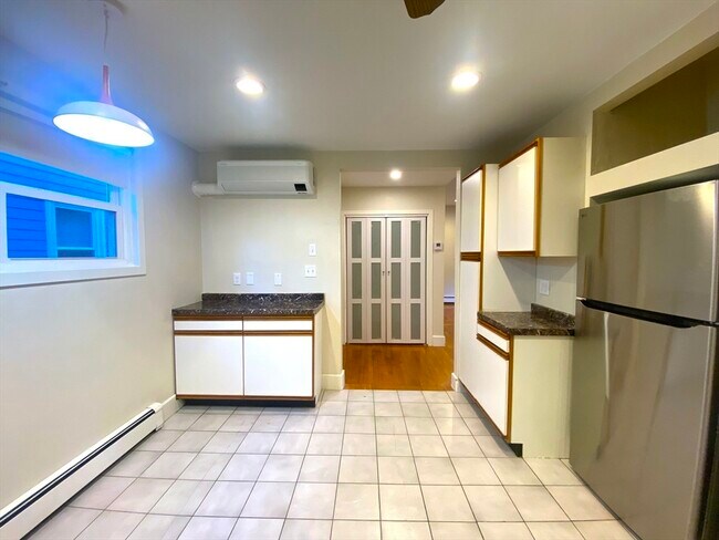 Photo - 126 Sycamore St Unit 1