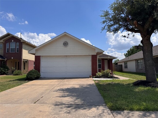 Building Photo - 18923 Larkspur Hills Dr Rental