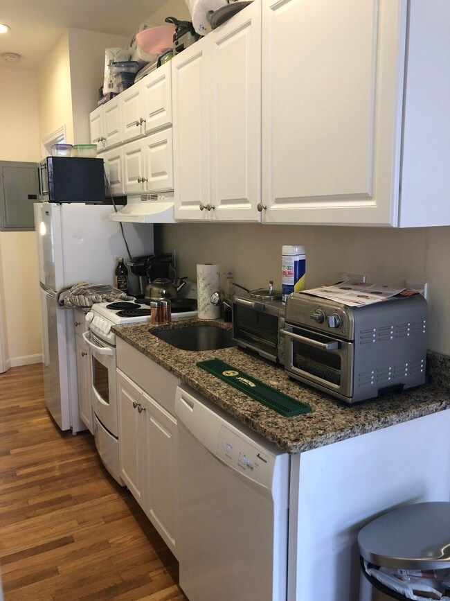 Photo - 27 Phillips St