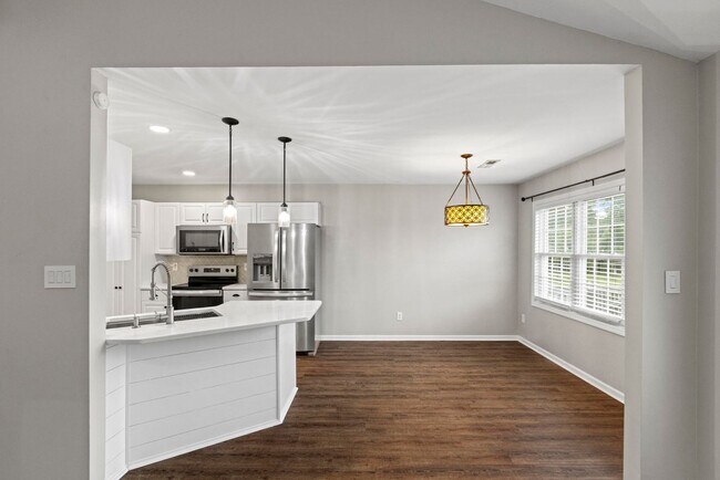 Photo - Swansboro Home for Rent!