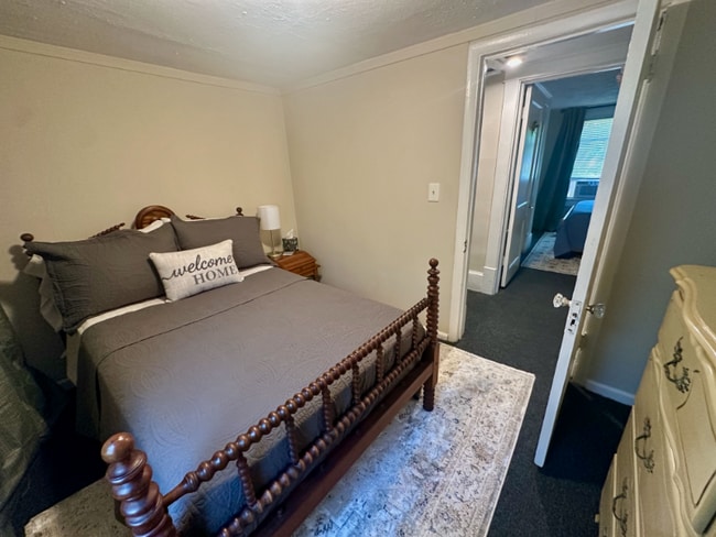 Photo - 2157 10th St SW