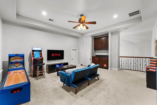 Photo - 200 Cove Dr Unit ID1035608P