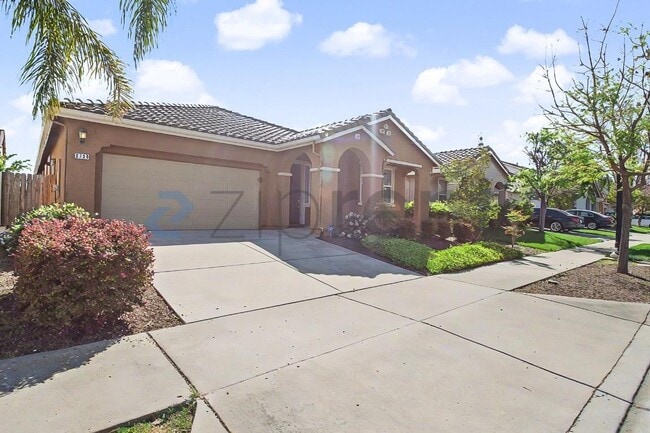 Photo - 3730 Iskenderun Ave