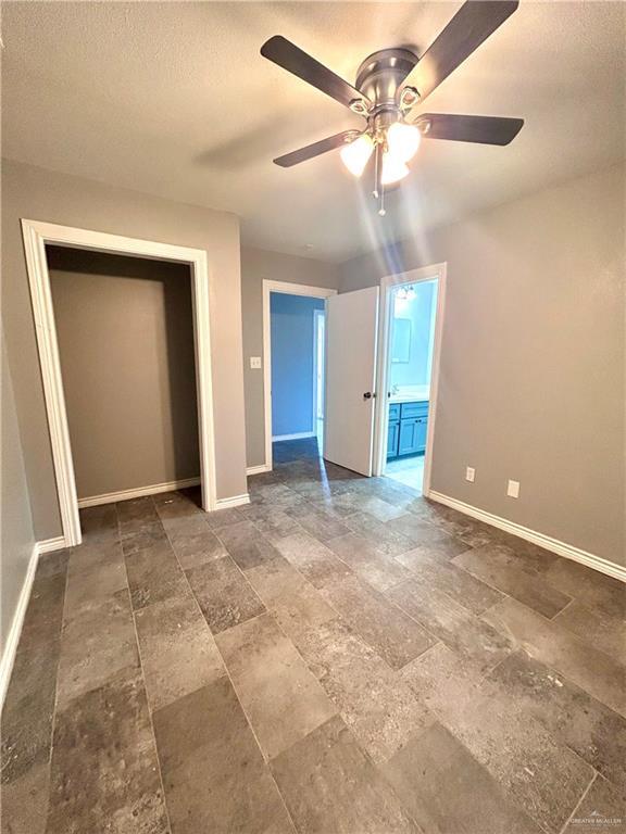 Photo - 8 Champion Dr