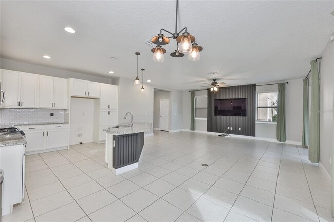 Photo - 6207 Voyagers Pl