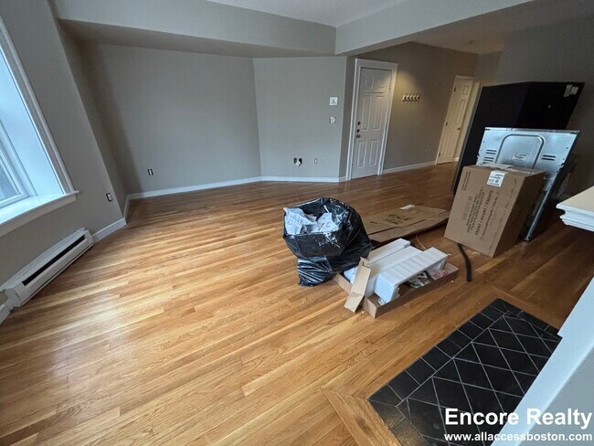 Photo - 1742 Washington St Unit 1