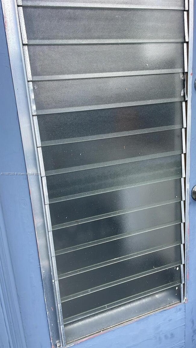 Photo - 12665 NE 16th Ave Unidad 32