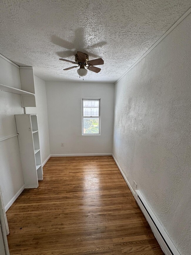 Photo - 807 Hazlett Ave