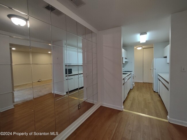 Photo - 1708 Summit Pointe