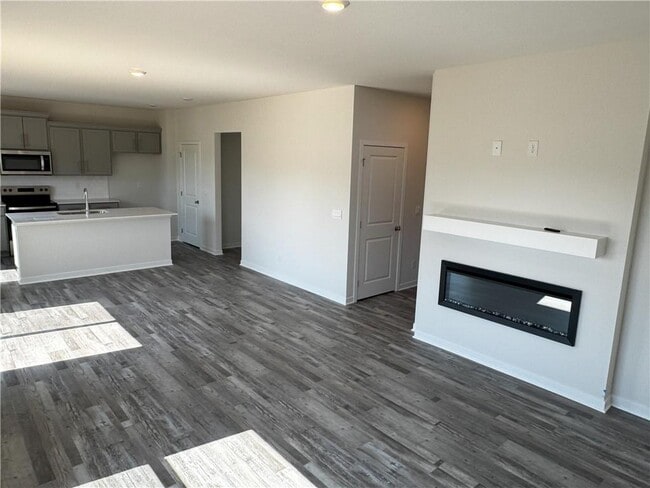 Photo - Spring Hill House