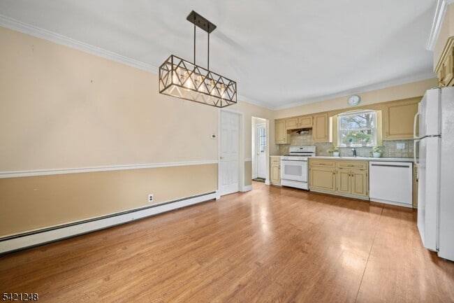 Photo - 26 Wostbrock Ln