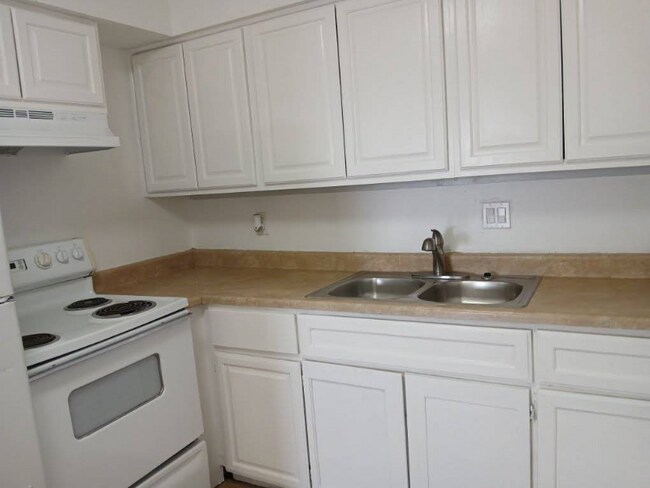 Photo - 2308 E Broadway Rd Unit 2308 A