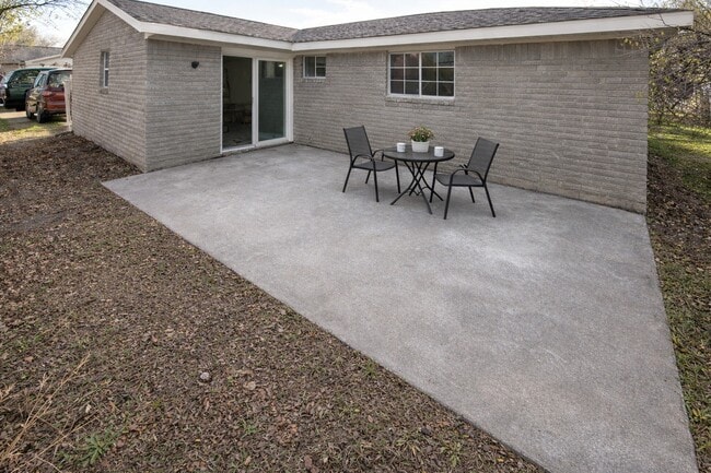 Photo - 5423 Grace Point Ln