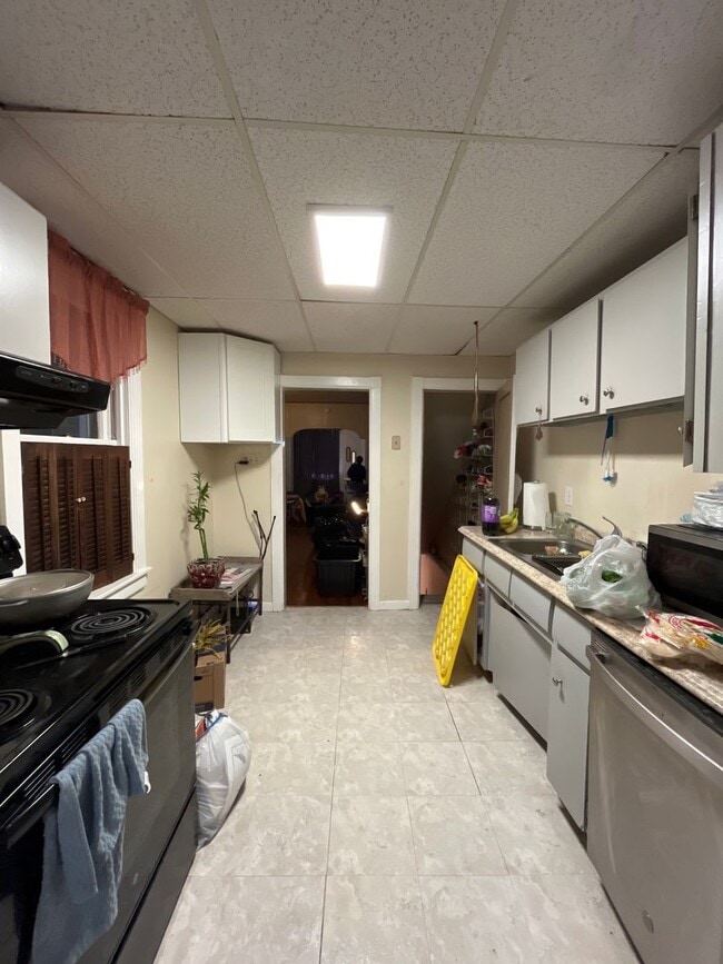 Photo - Well-maintained 2 bed home in Northampton ...