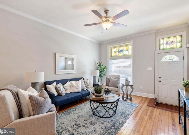 Photo - 604 S Eaton St