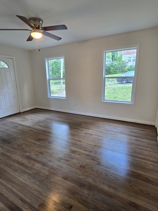 Photo - 720 83rd St S