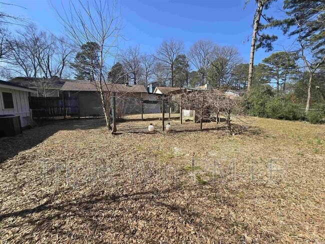 Photo - 501 Bristol Dr