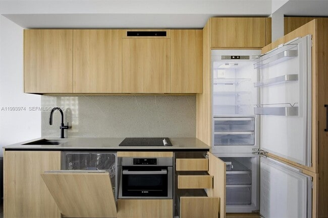 Photo - 121 NE 5th St Unit 601A