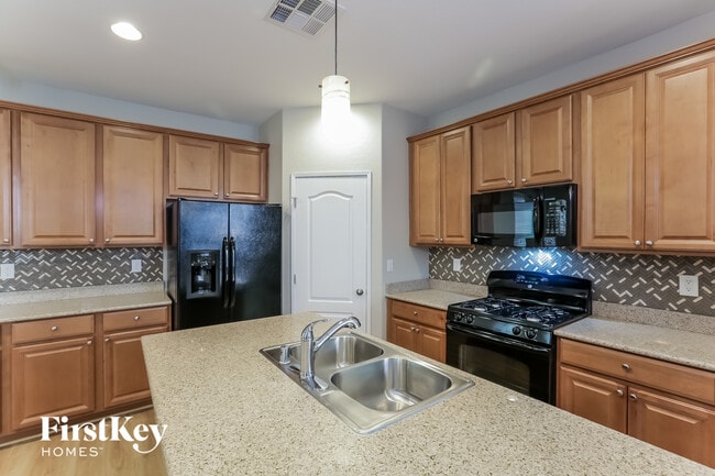 Photo - 7628 Jasmine Falls Dr