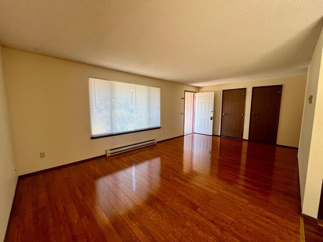 Photo - Well Maintained 2BD Duplex - Water Included