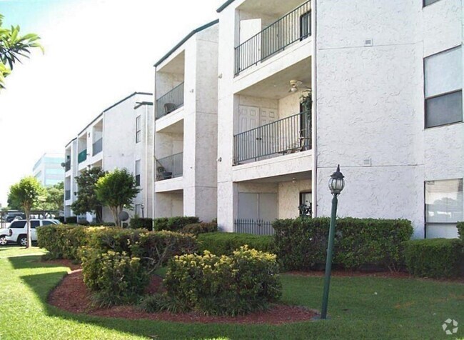 Building Photo - 2824 S Bartell Dr Unit 22 Rental