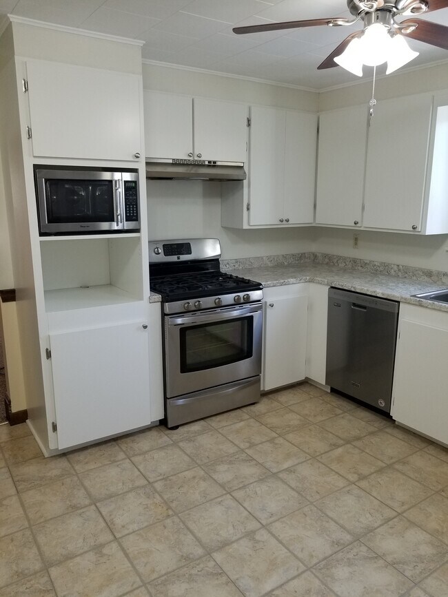 Photo - 31 Highland Ave