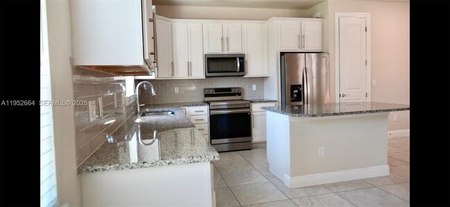 Photo - 3917 Mahogany Ln