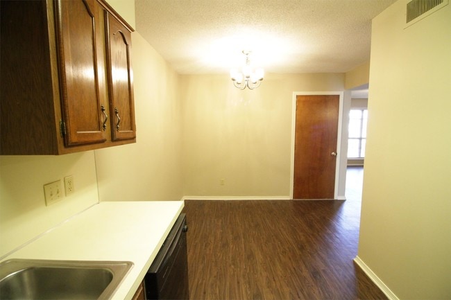 Photo - 6802 Jackson St Unit 1