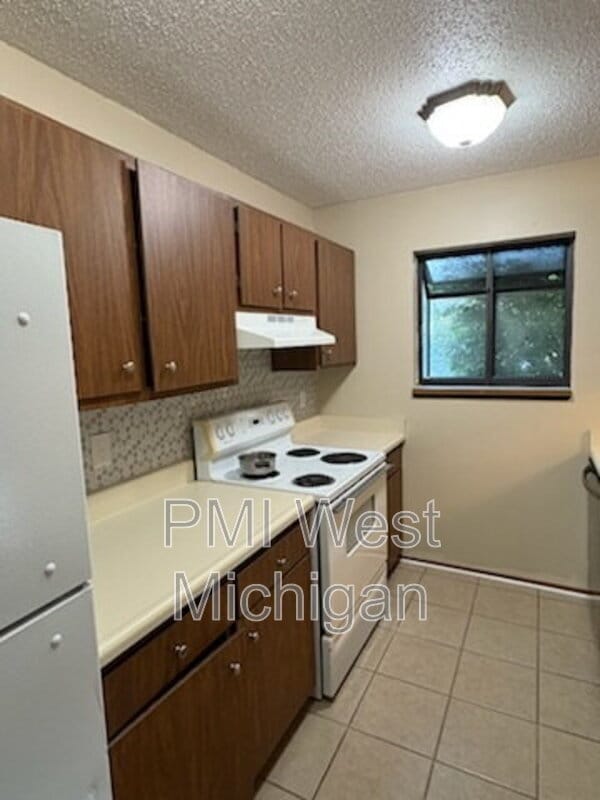 Photo - 603 Peachtree Pl
