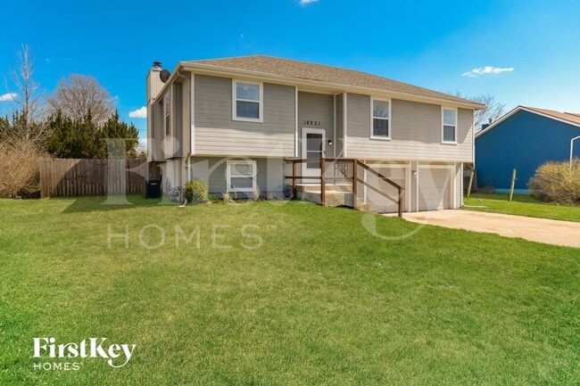 Photo - 18931 S Ash St