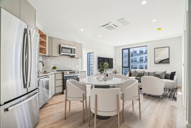 Photo - Stunning Studio Apartment in University City Unit 414