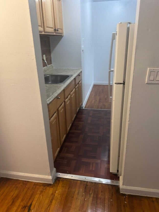 Photo - Colonnade Apartments