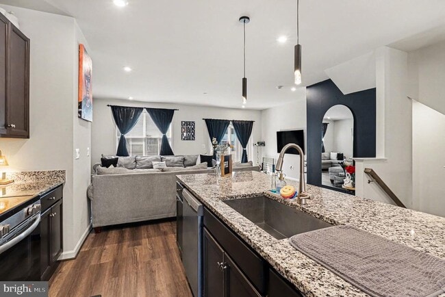 Photo - 4102 Bolton Ct