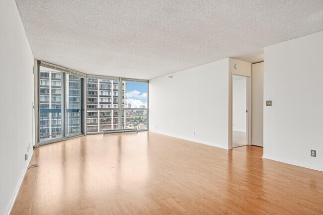 Photo - 1660 N Prospect Ave