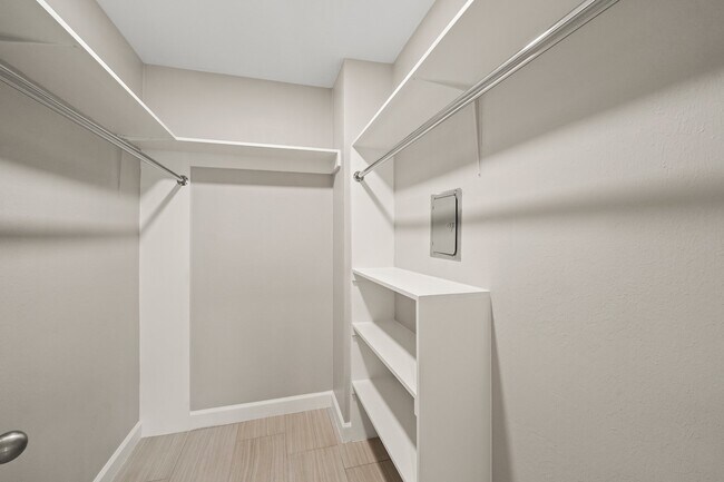 1223 Augusta Dr Unit 21