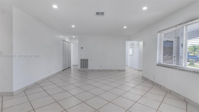 Photo - 9741 NW 5th St