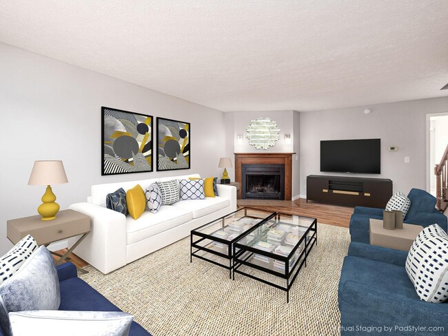 Photo - 2013 Queensgate Ln